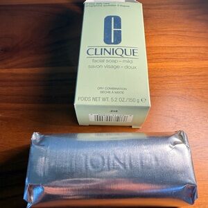Clinique Mild Facial Soap Bar - Silver Wrap with Green Box/Discontinued